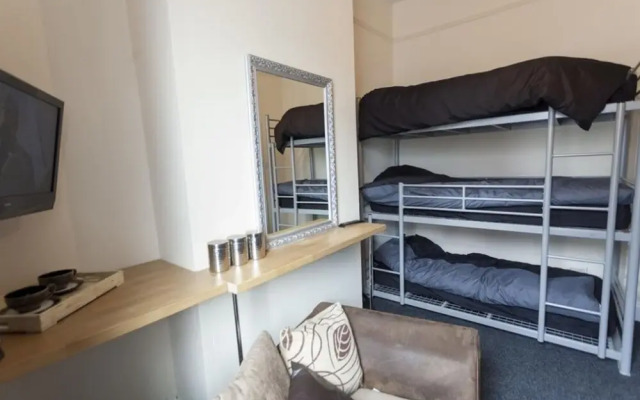 Fenham Hostel Express
