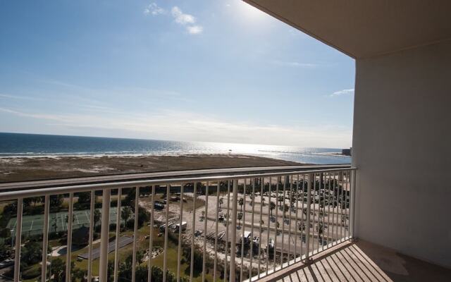 Crb1214 3 Bedroom Condo