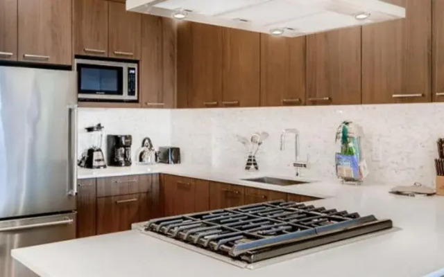 Global Luxury Suites Capitol Riverfront