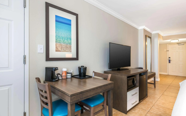 Comfort Inn & Suites Daytona Beach Oceanfront