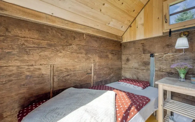 Luxury Glamping House Pia