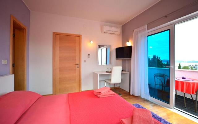 Villa Avantgarde B&B