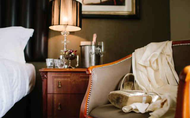 Ashbourne Hotel