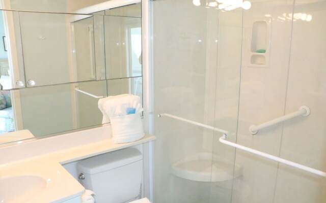 Jamaica Royale T63 - 2 Br Condo