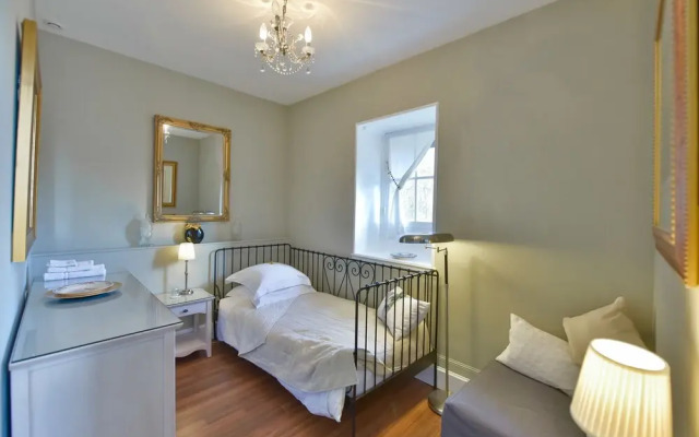 Les Roches - Chateaux & Hotels Collection