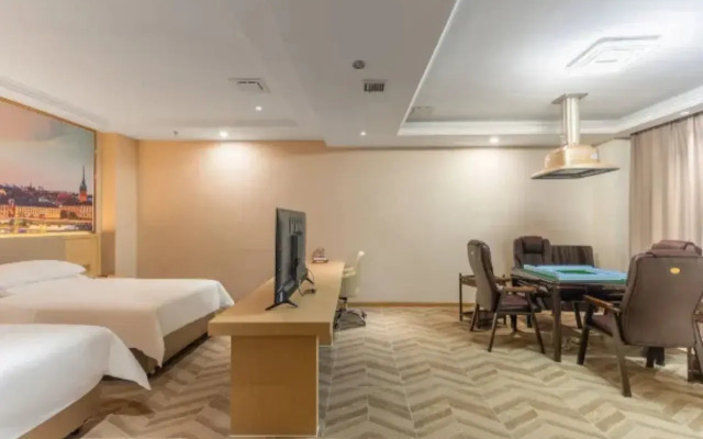 Vienna Hotel (Ledong Gongyuan)