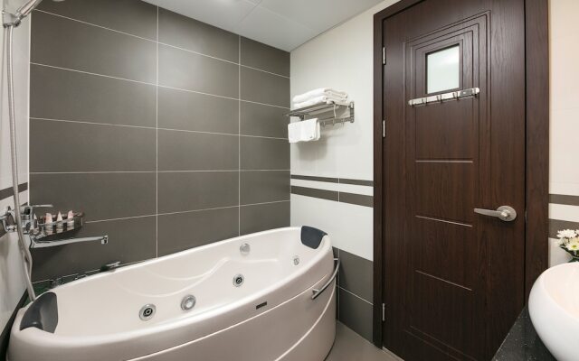 Hanoi Saga Hotel