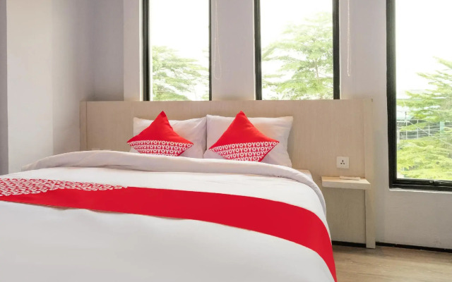 Super OYO 3150 Theodore Homestay