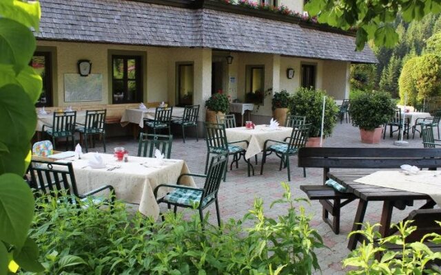 Landgasthaus Hochlackenhof