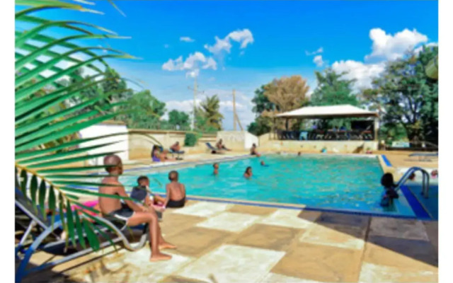 Rozala Motel