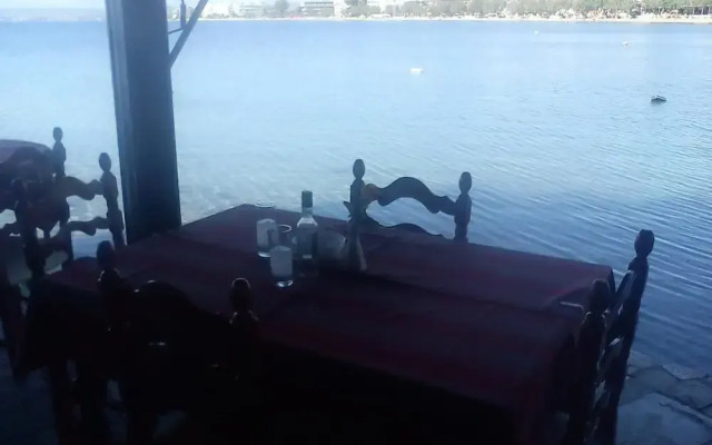 Hotel Lefkadi