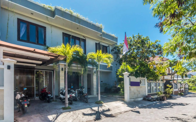 ZEN Rooms Basic Denpasar Gelogor Carik