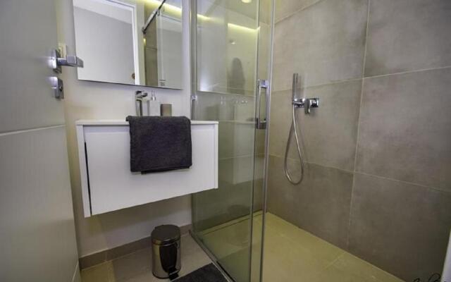 Exquisite villa near beach with Heated pool