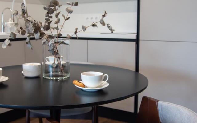 Ekb space apartments (Екб спэйс апартаменты) на улице Татищева 20