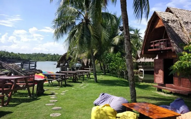 Shane Josa Resort