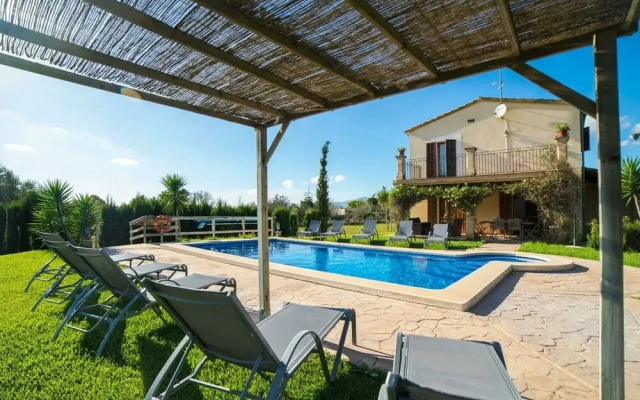Luxurious Holiday Home in Es Pont D'inca With Private Pool