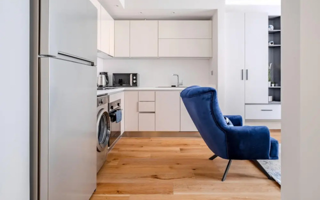 Modern Residence 5 min to Taksim Sq Near Metro