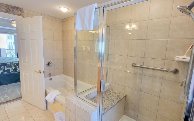 2307 Royale Palms 3 Bedroom Condo