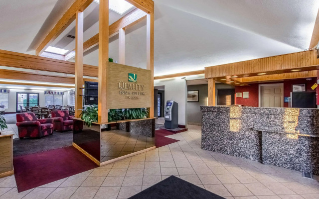 Country Inn & Suites by Radisson, Muskegon, MI