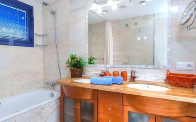 Pleasant Holiday Home in Piscopiano With Private Pool