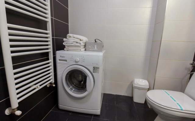 Gold Class Apartments AMS