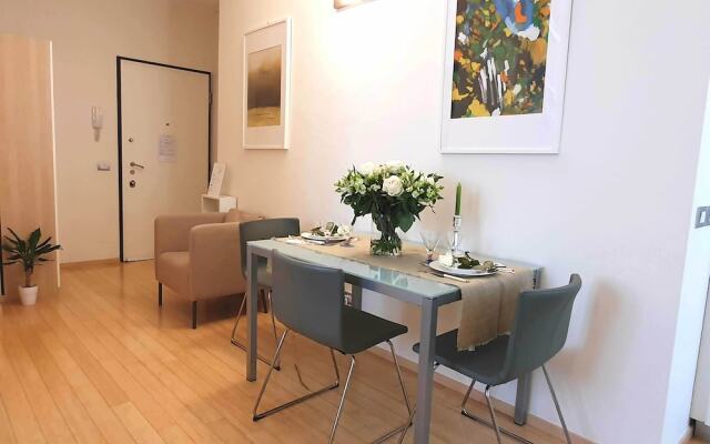 Corso Vercelli Apartment