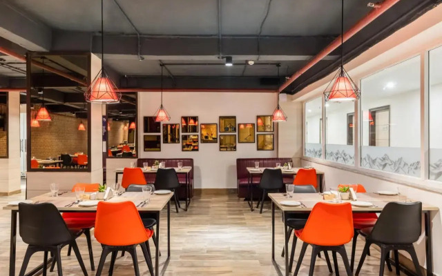 Red Fox Hotel Neelkanth