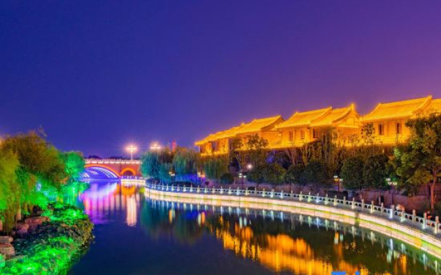 Zhaofu Villa (Kaifeng Millennium City Park)