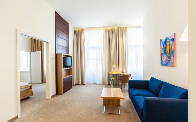 HiLight Suites Hotel