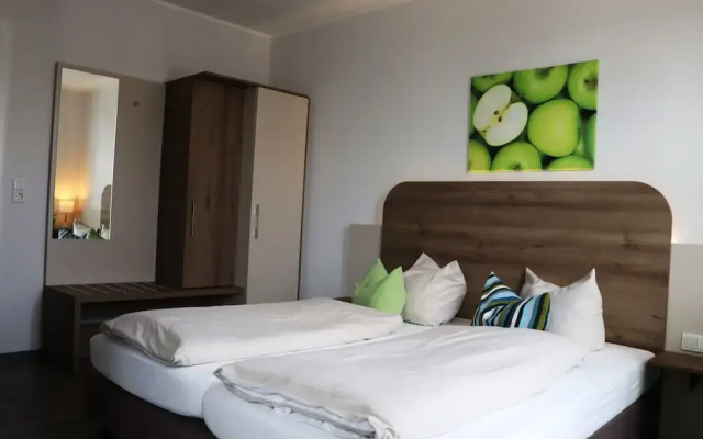 Hotel M24
