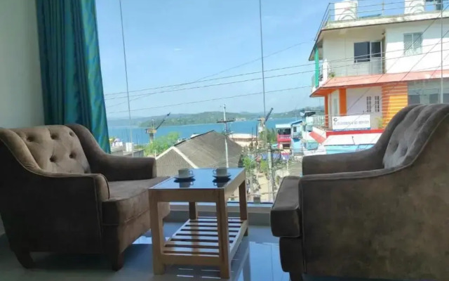 Hotel De Pebbles