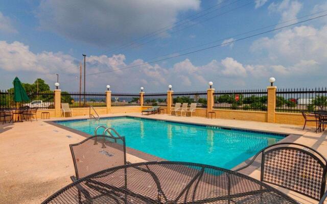 Comfort Suites Lake Ray Hubbard