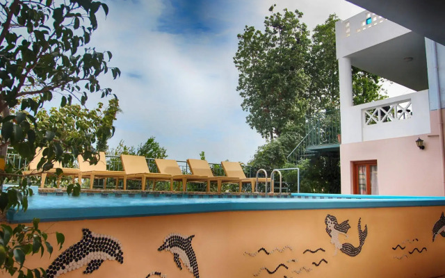 Romantica Hotel Apartments