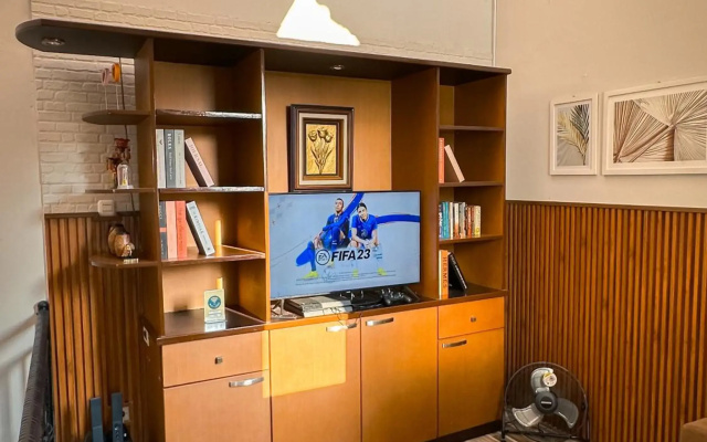 Hening House - 5 Bedrooms