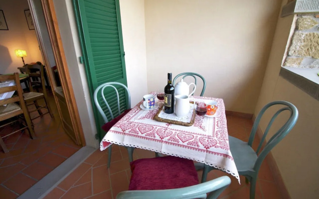 Cosy Apartment in Poppi With Private Terrace