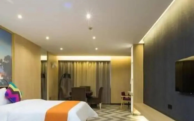 Shenggao Hotel Shanghai Disneyland Park Branch