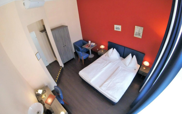 Hotel Pension Excellence