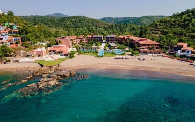 El Careyes Beach Resort
