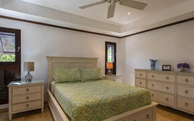 Coral Cove 4