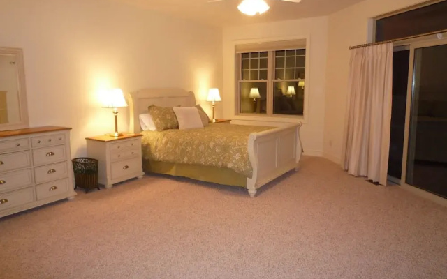 Unit 901 - 4 Br Condo