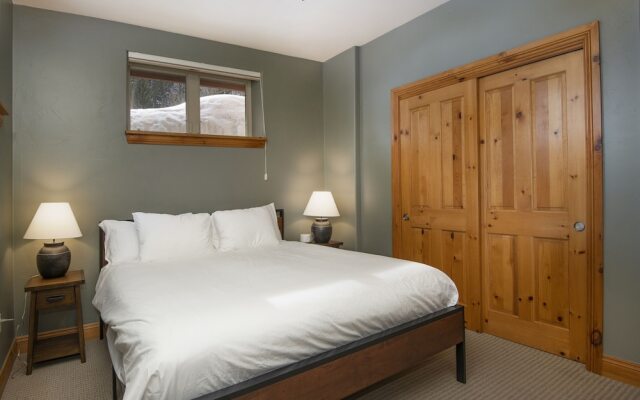 Timberfalls 1902 2 Bedroom Condo by RedAwning