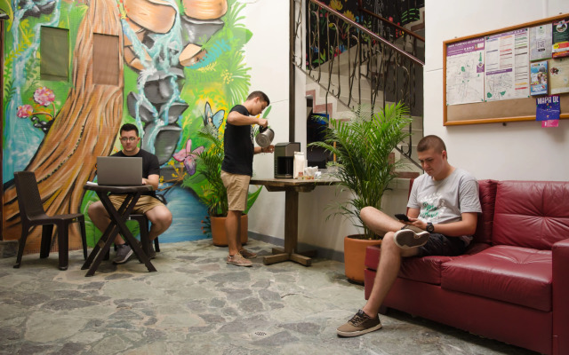 Hostal Pura Vida La 70