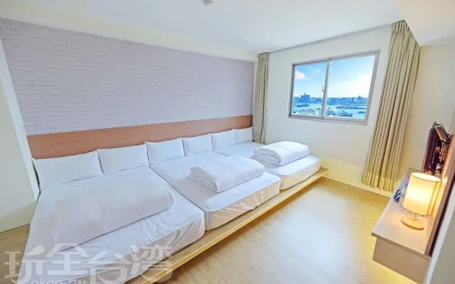 Huaxin Hotel