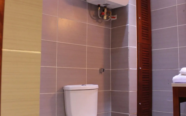 Lewat Hotel