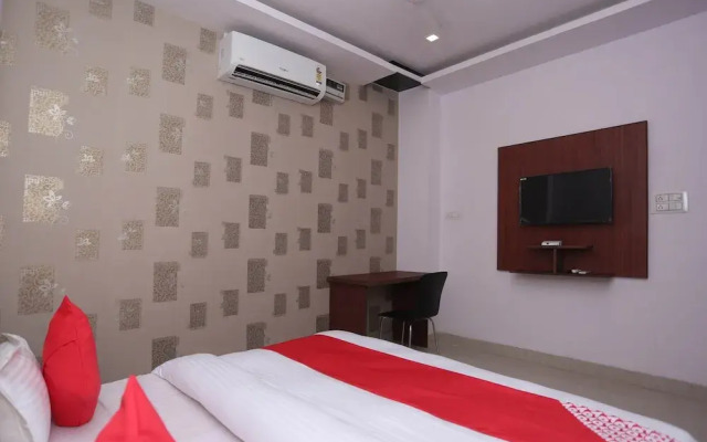 OYO 22079 Hotel Blueberry