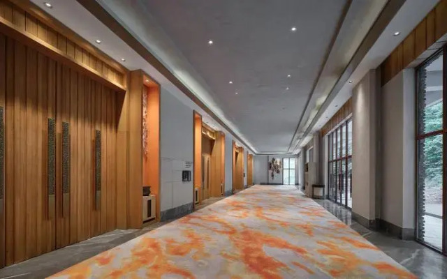 Crowne Plaza Shennongjia