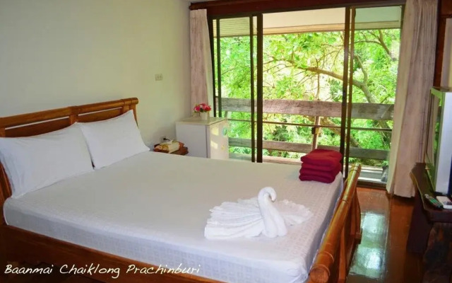 Baanmaichaiklong Resort