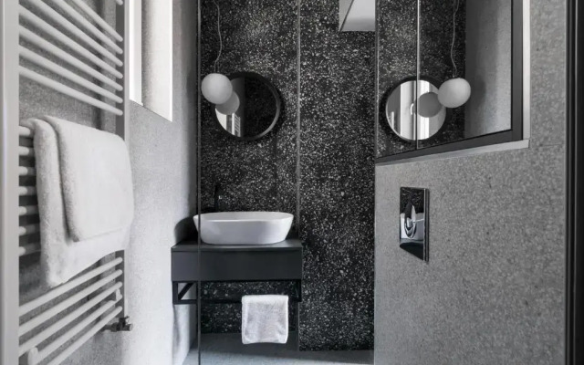 Bumblebee Luxury Apartments