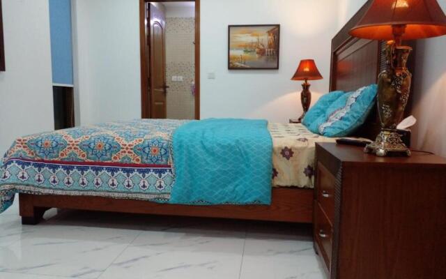 Bloom Family Suites