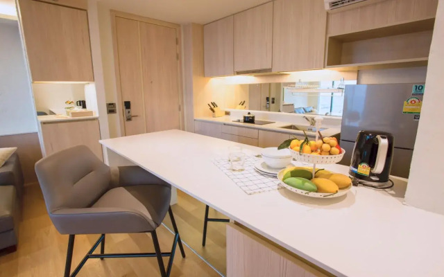 Balcony Seaside Sriracha Hotel & Serviced Apartments